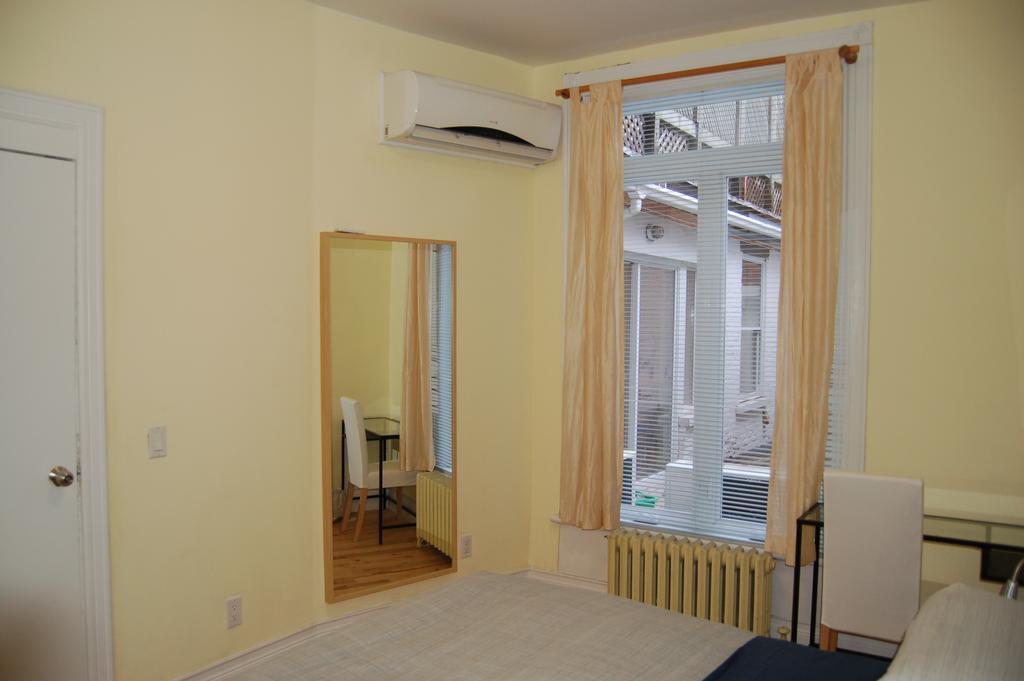Le Chasseur Bed & Breakfast Montreal Habitación foto